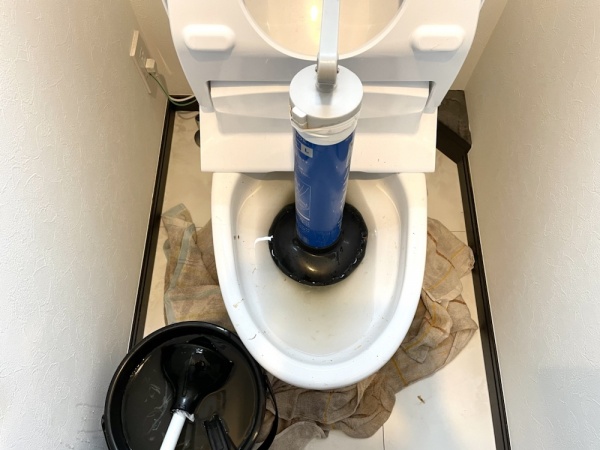トイレつまり修理　サムネイル