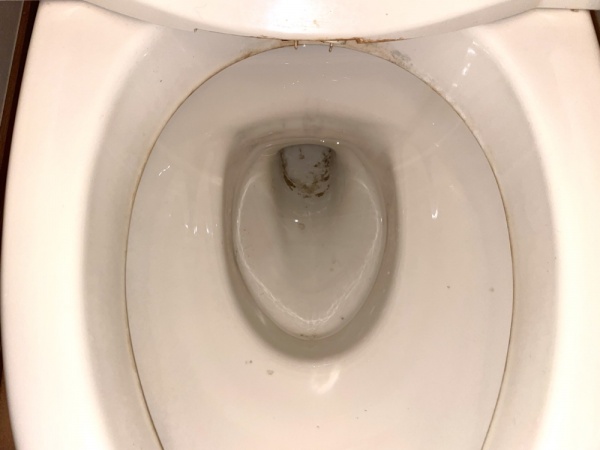 トイレ水漏れ修理工事　工事後　